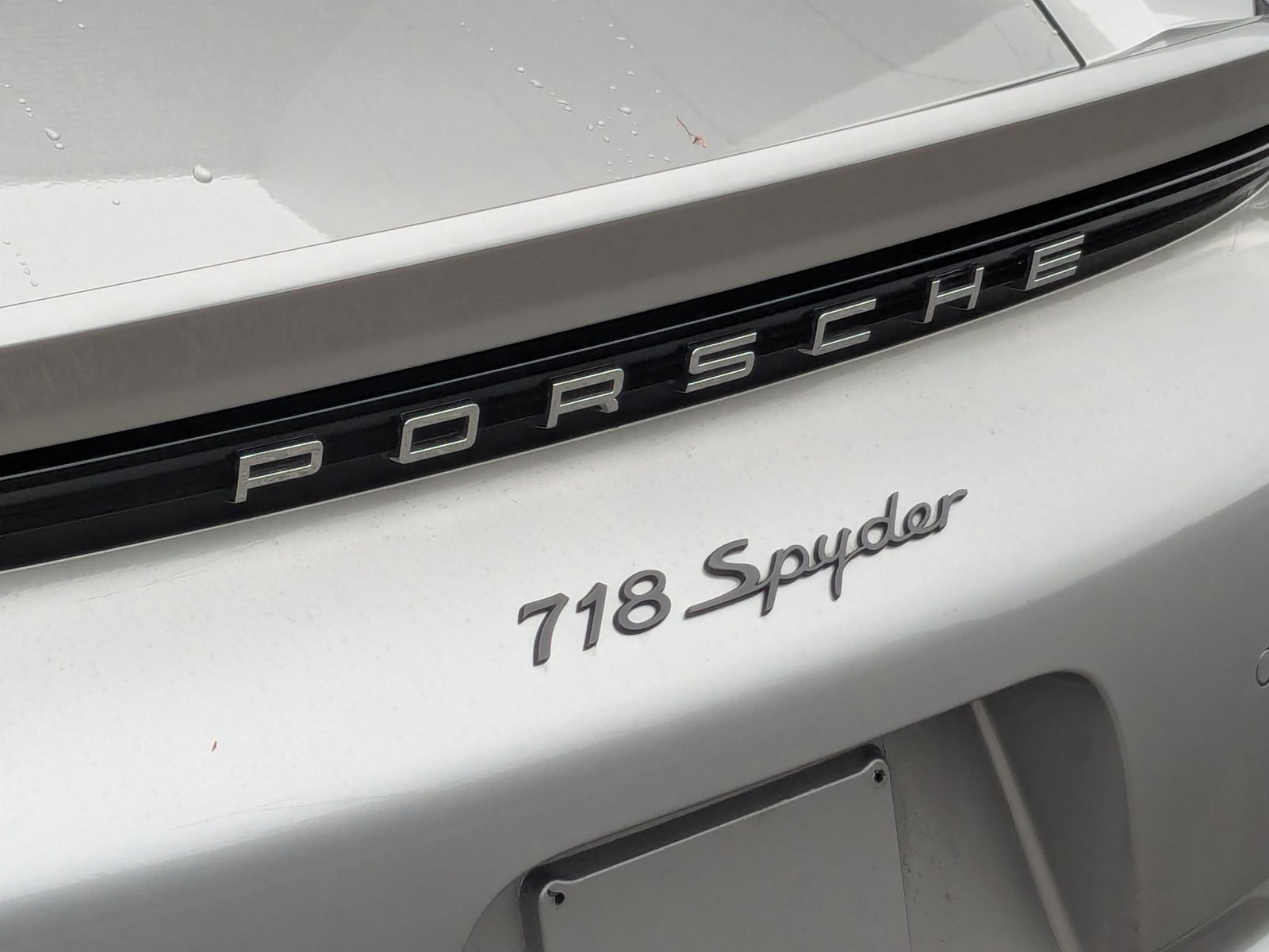 Certified 2021 Porsche 718 Boxster Spyder RWD image 14