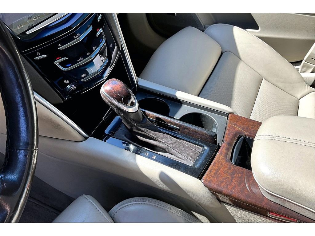 Used 2014 Cadillac XTS Luxury FWD image 18