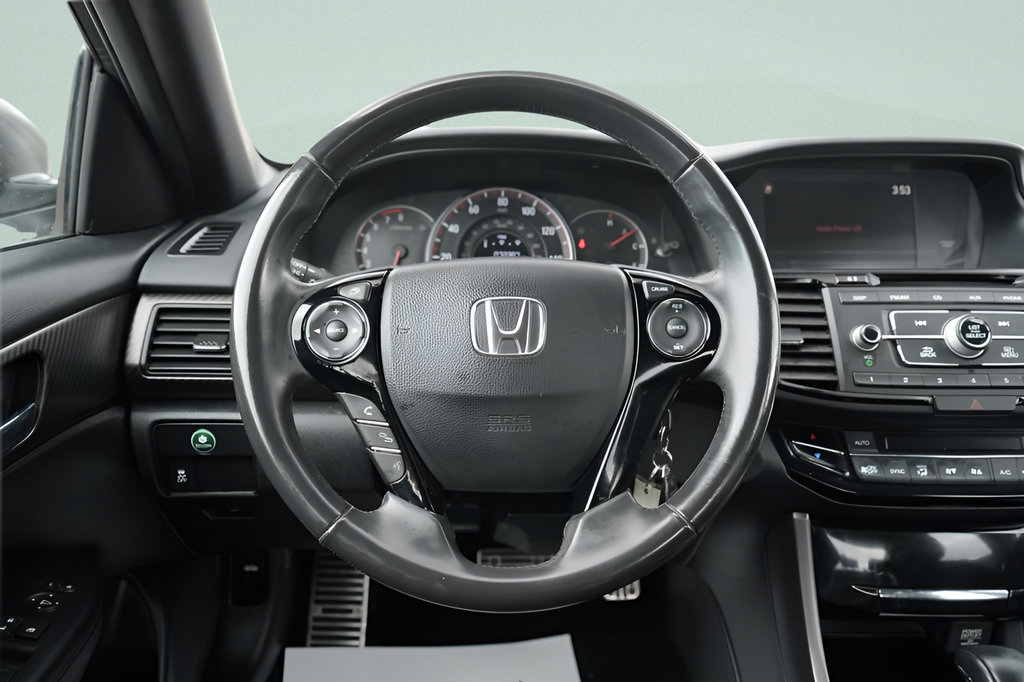Used 2017 Honda Accord Sport image 15