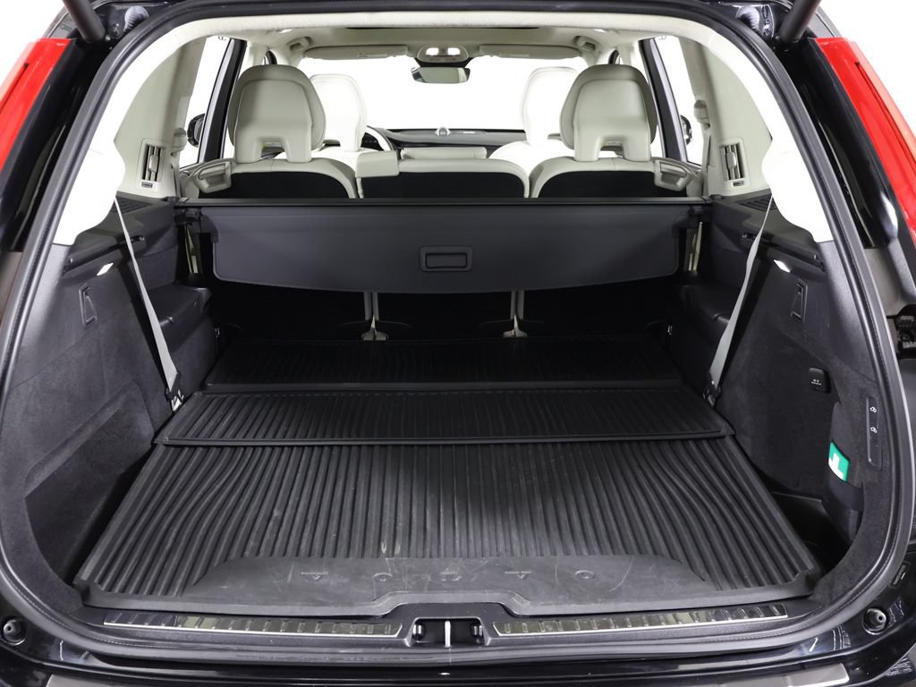 Used 2024 Volvo XC90 T8 Ultimate w/ Lounge Package AWD/4WD image 26