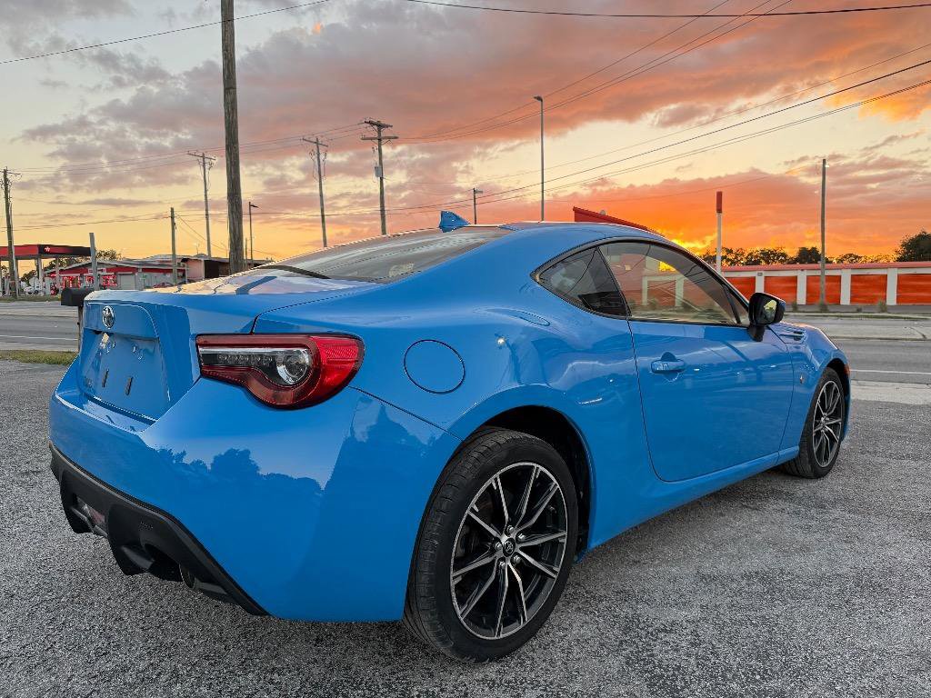 Used 2019 Toyota 86 image 5
