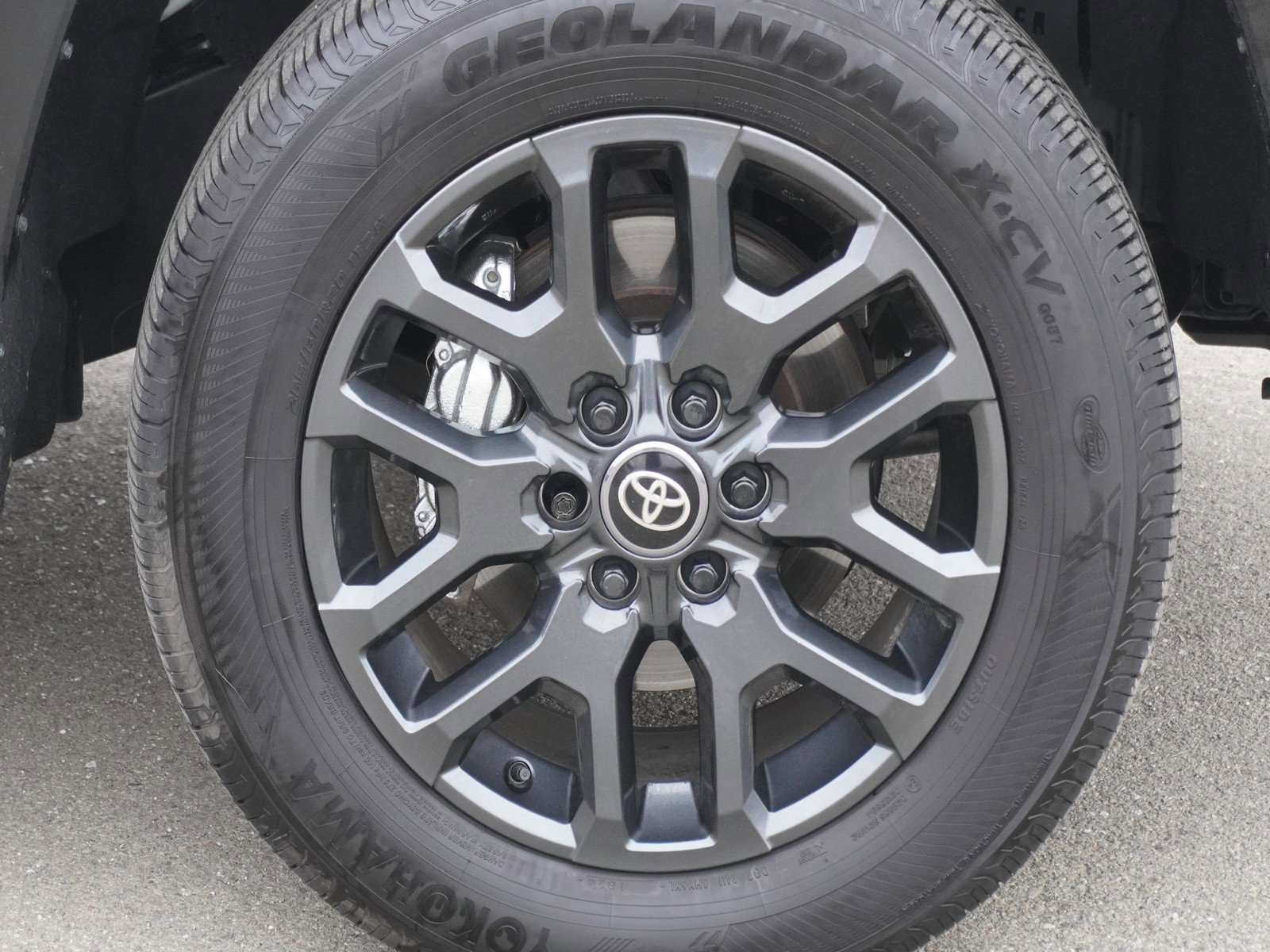 Used 2025 Toyota Tundra Platinum image 5