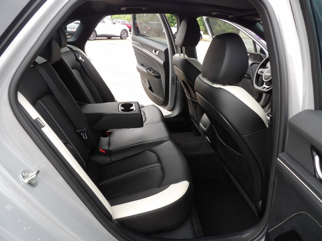 Used 2025 Kia K5 GT-Line w/ GT-Line Premium Package AWD/4WD image 15