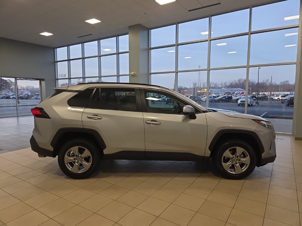 Used 2024 Toyota RAV4 XLE image 6
