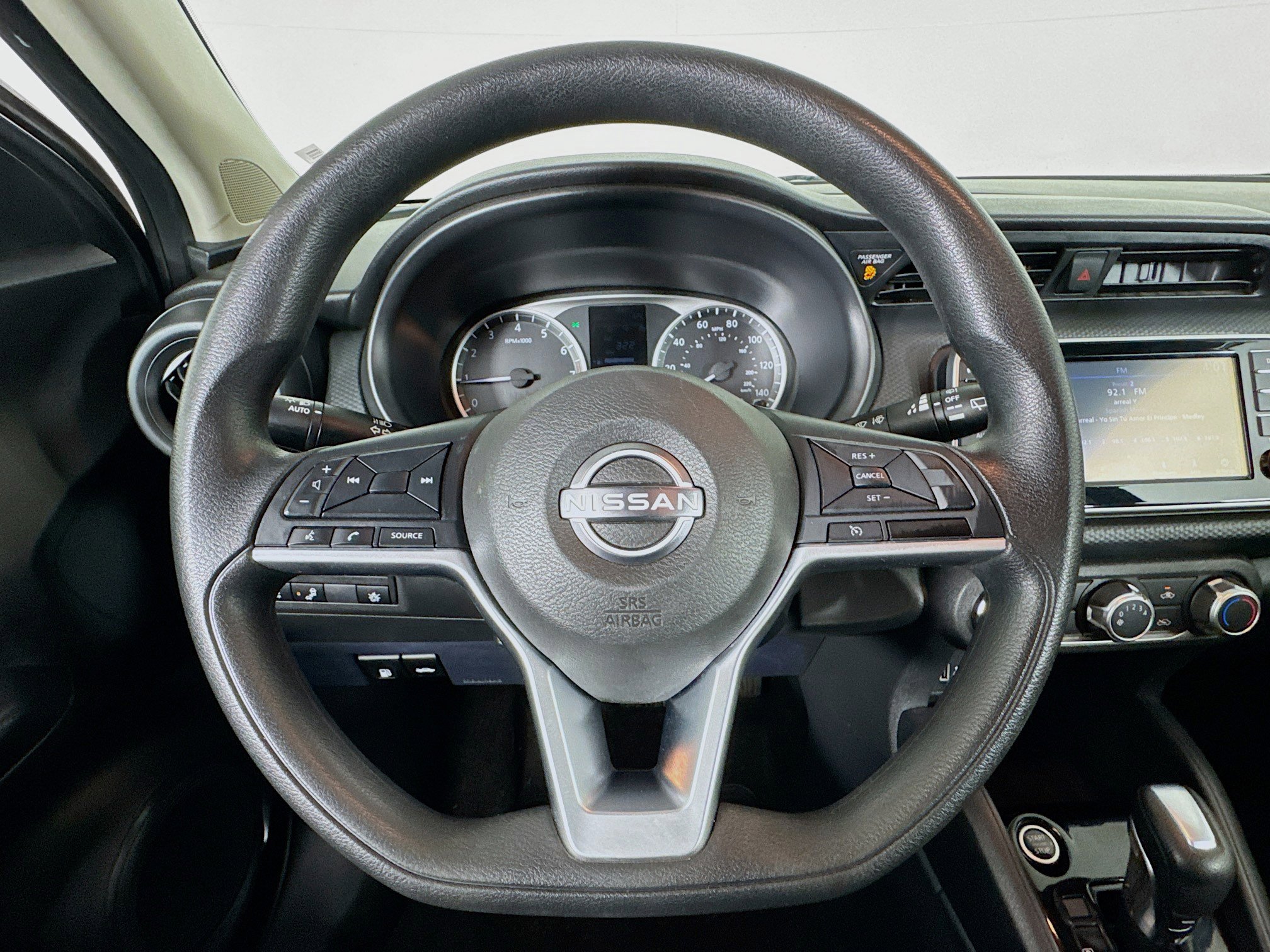Used 2022 Nissan Kicks S image 11