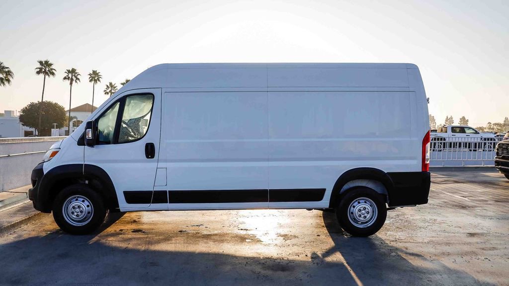 Used 2023 RAM ProMaster 2500 w/ Premium Convenience Group (B) FWD image 14