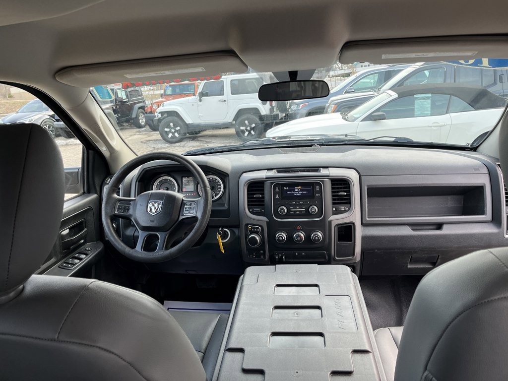 Used 2016 RAM 1500 Tradesman image 12