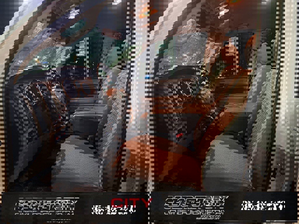 Used 2012 Toyota Tundra 4x4 Double Cab image 26