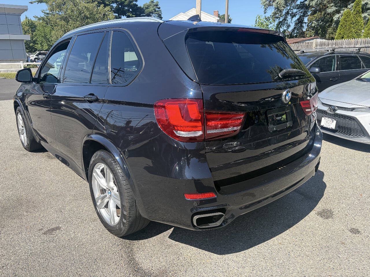 Used 2018 BMW X5 xDrive50i AWD/4WD image 5