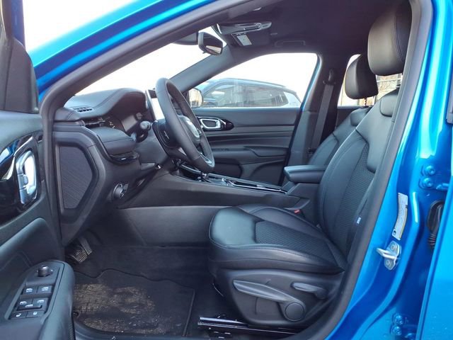 New 2026 Jeep Compass Latitude image 13