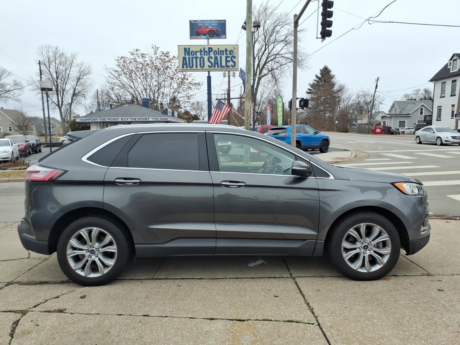 Used 2019 Ford Edge Titanium