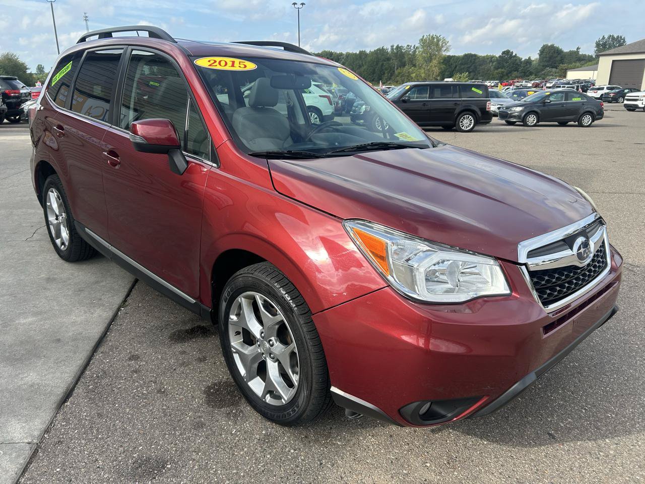 Used 2015 Subaru Forester 2.5i Touring AWD/4WD image 3