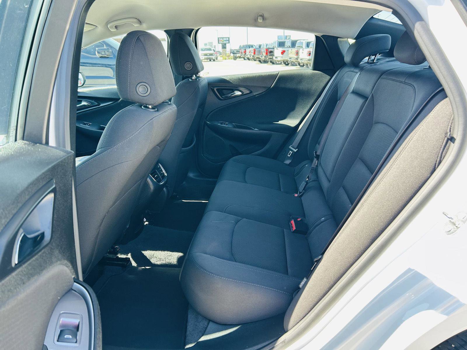 Used 2024 Chevrolet Malibu LT FWD image 24