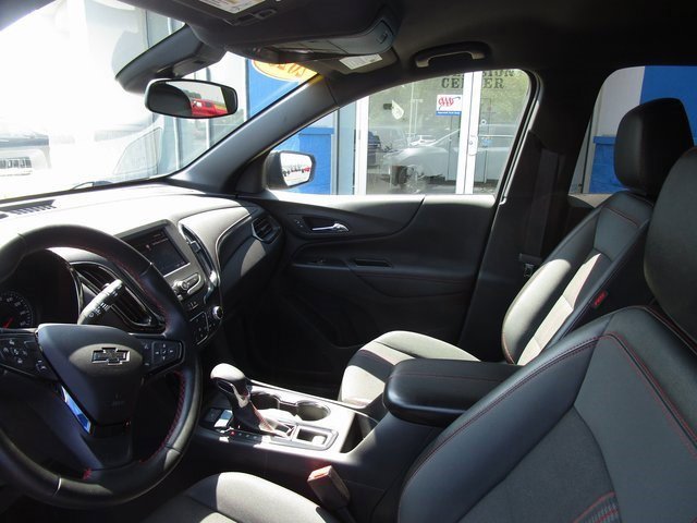 Certified 2023 Chevrolet Equinox RS w/ LPO, Floor Liner Package image 22