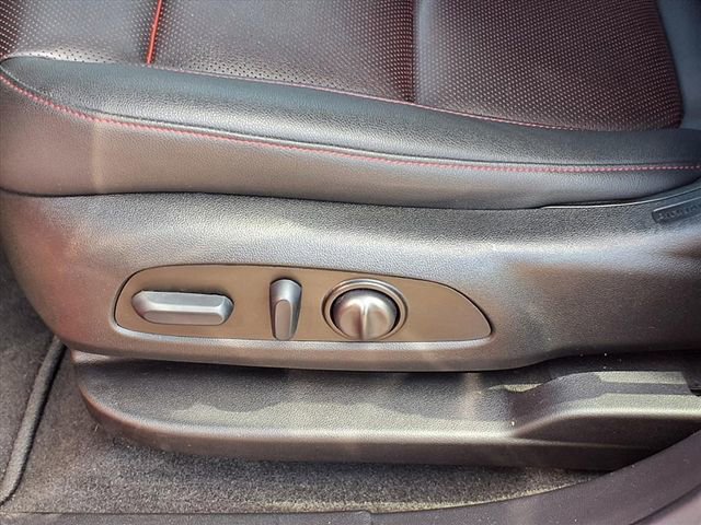 Used 2023 Chevrolet Blazer RS w/ Enhanced Convenience Package image 4