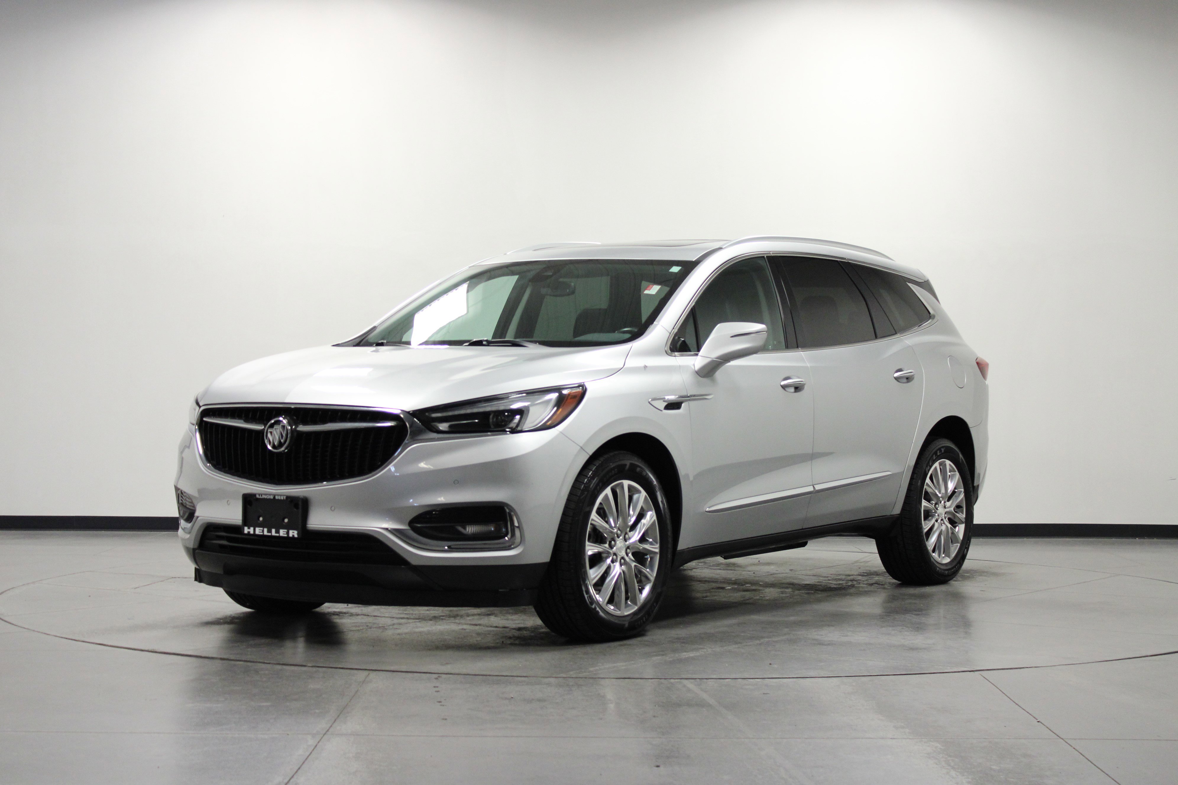 Used 2021 Buick Enclave Premium w/ Sun and Sites Package image 8