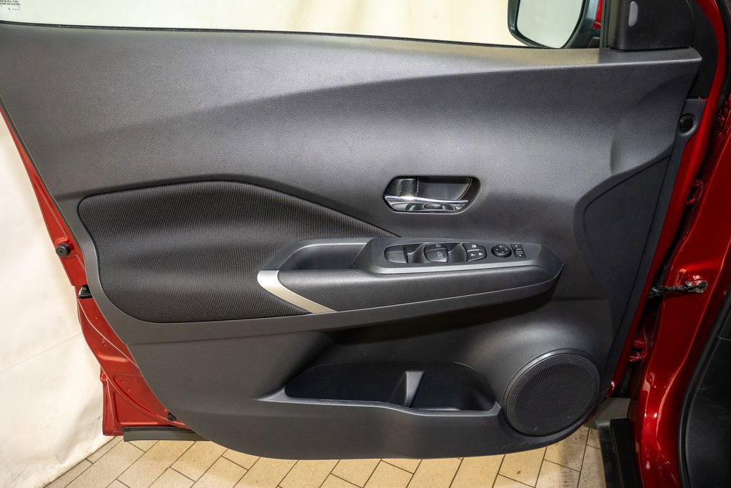 Certified 2024 Nissan Kicks SV image 11