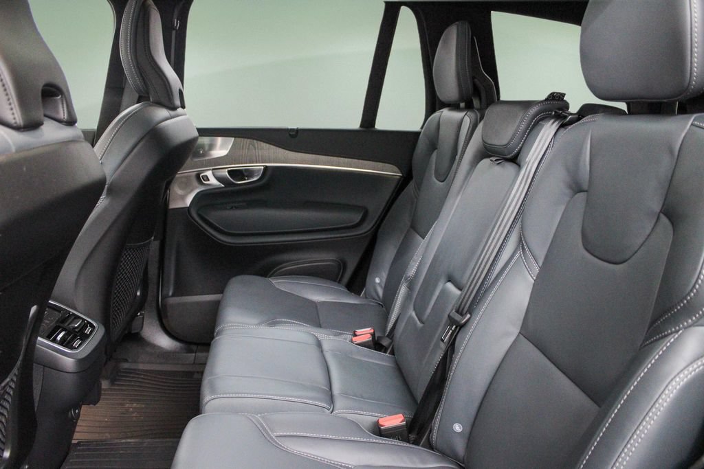 Certified 2024 Volvo XC90 B6 Ultimate w/ Lounge Package AWD/4WD image 26