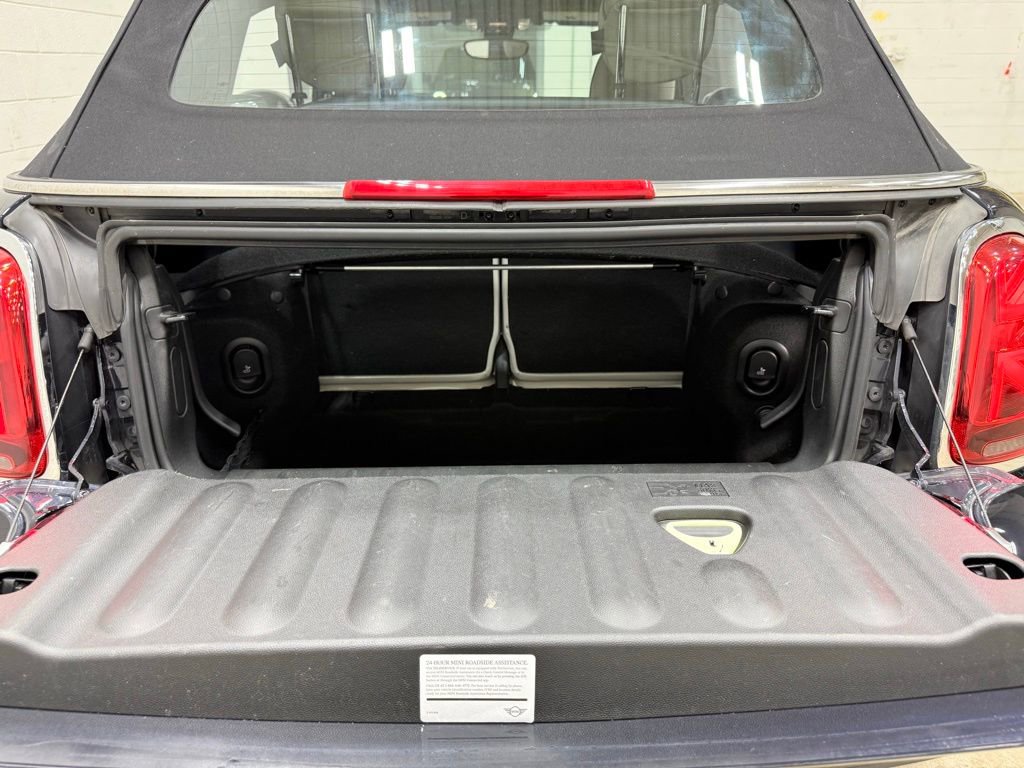 Used 2023 MINI Cooper S image 30