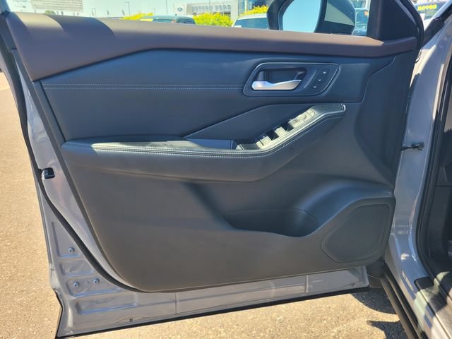 Certified 2023 Nissan Rogue SL w/ SL Premium Package AWD/4WD image 18