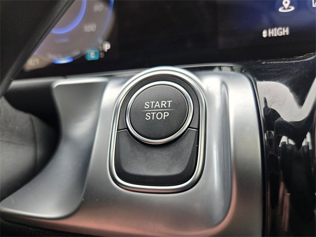 Used 2024 Mercedes-Benz EQB 300 300 image 31