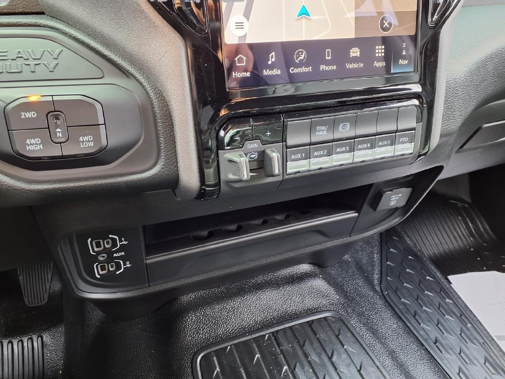 New 2027 RAM 3500 Tradesman AWD/4WD image 9