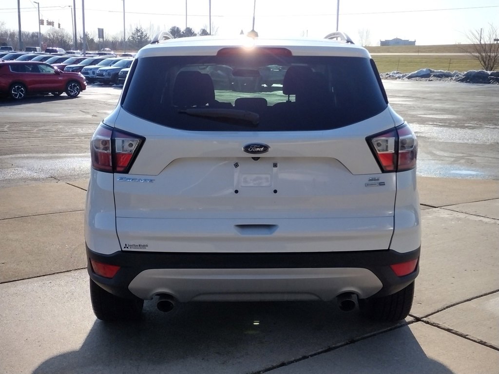 Used 2017 Ford Escape SE w/ Equipment Group 201A image 17