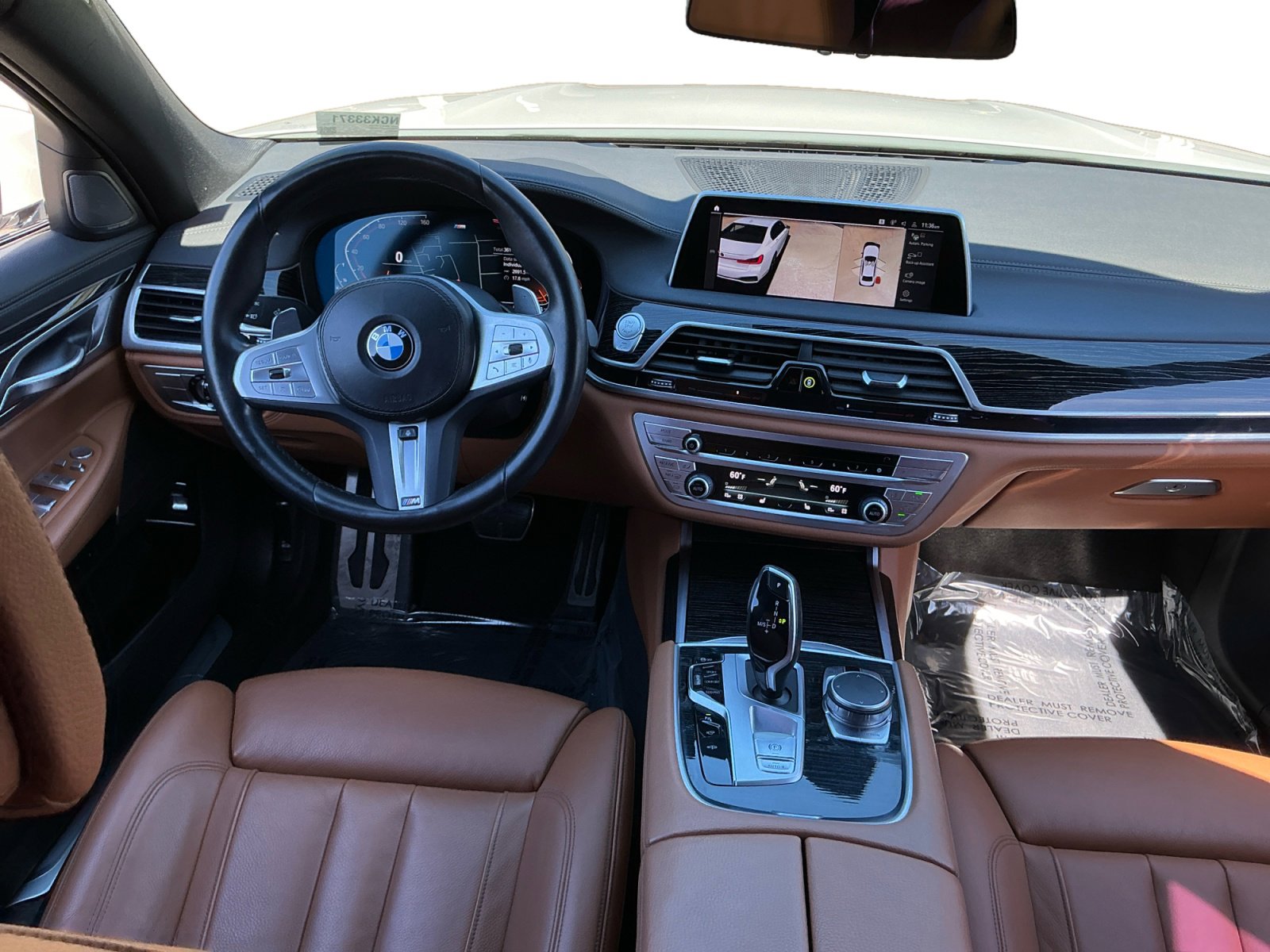 Used 2022 BMW 740i w/ M Sport Package RWD image 14