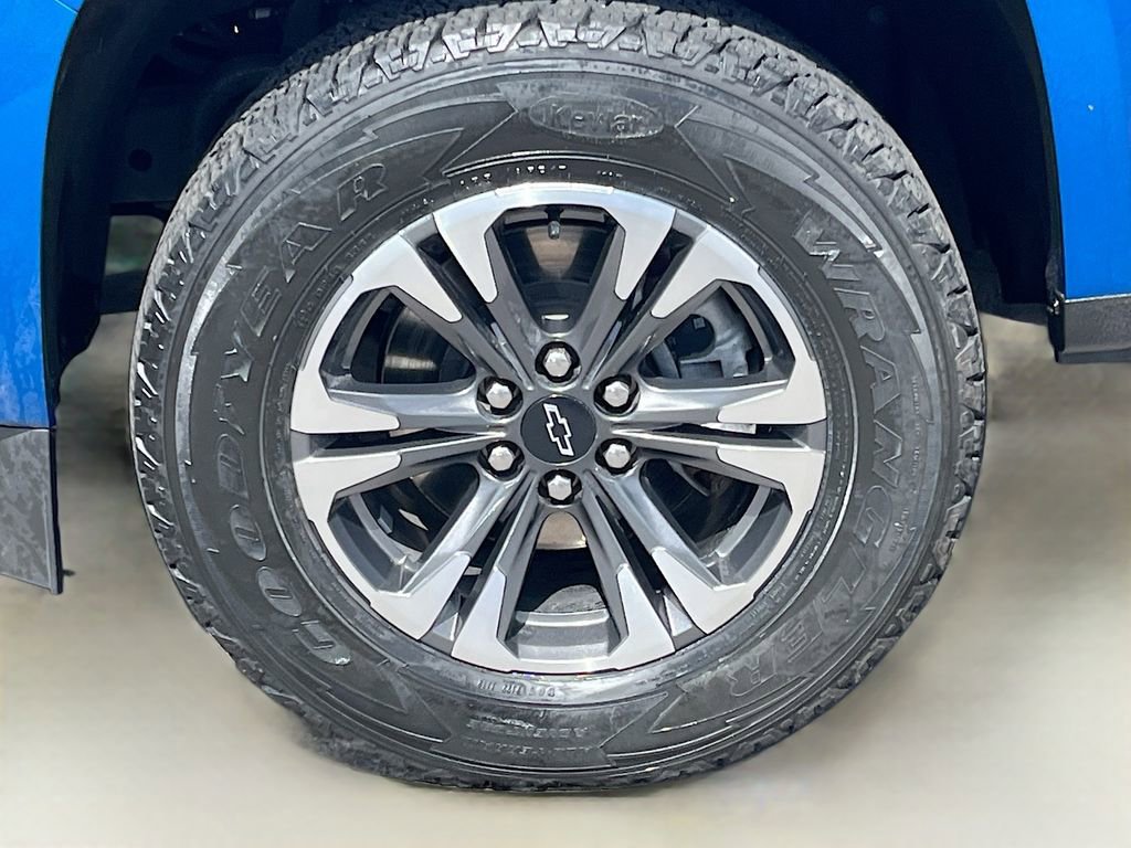Used 2022 Chevrolet Colorado Z71 w/ Safety Package AWD/4WD image 29