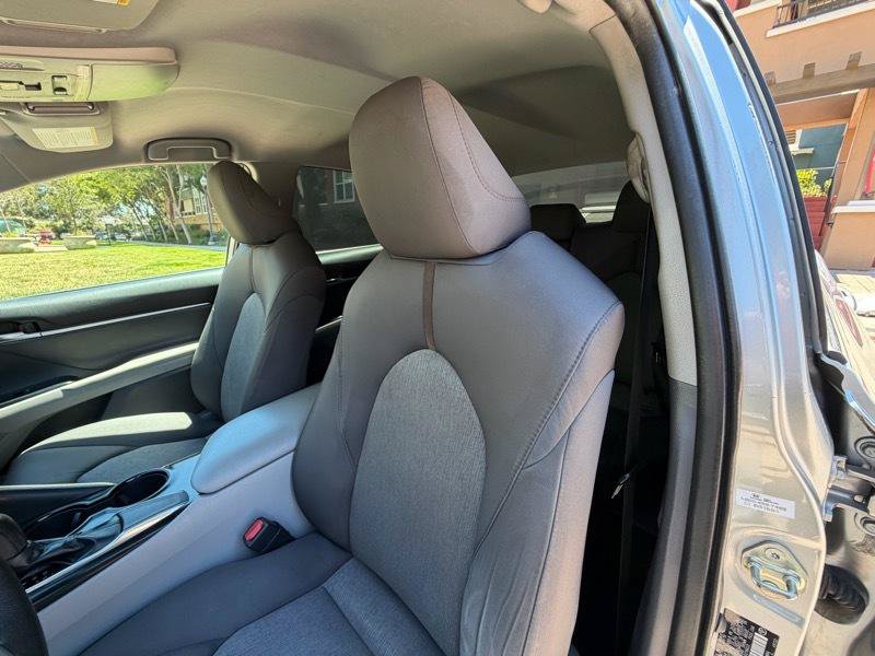 Used 2019 Toyota Camry LE w/ Carpet Mat Package FWD image 47