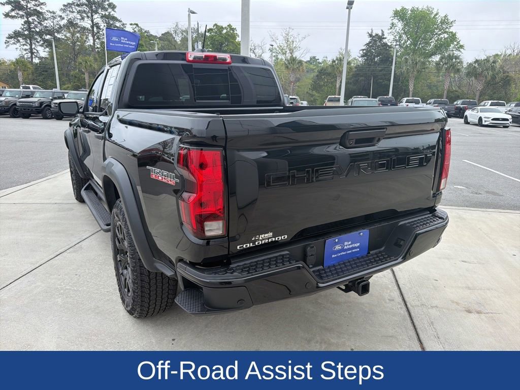 Used 2025 Chevrolet Colorado Trail Boss image 6