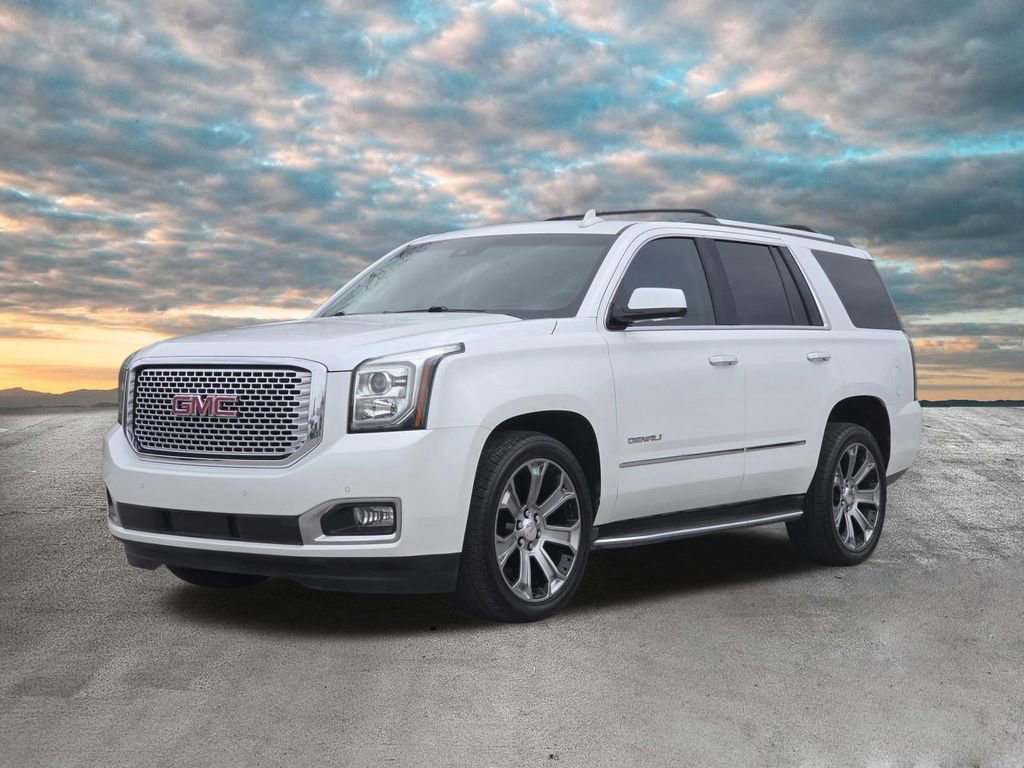 Used 2017 GMC Yukon Denali w/ Open Road Package AWD/4WD image 4