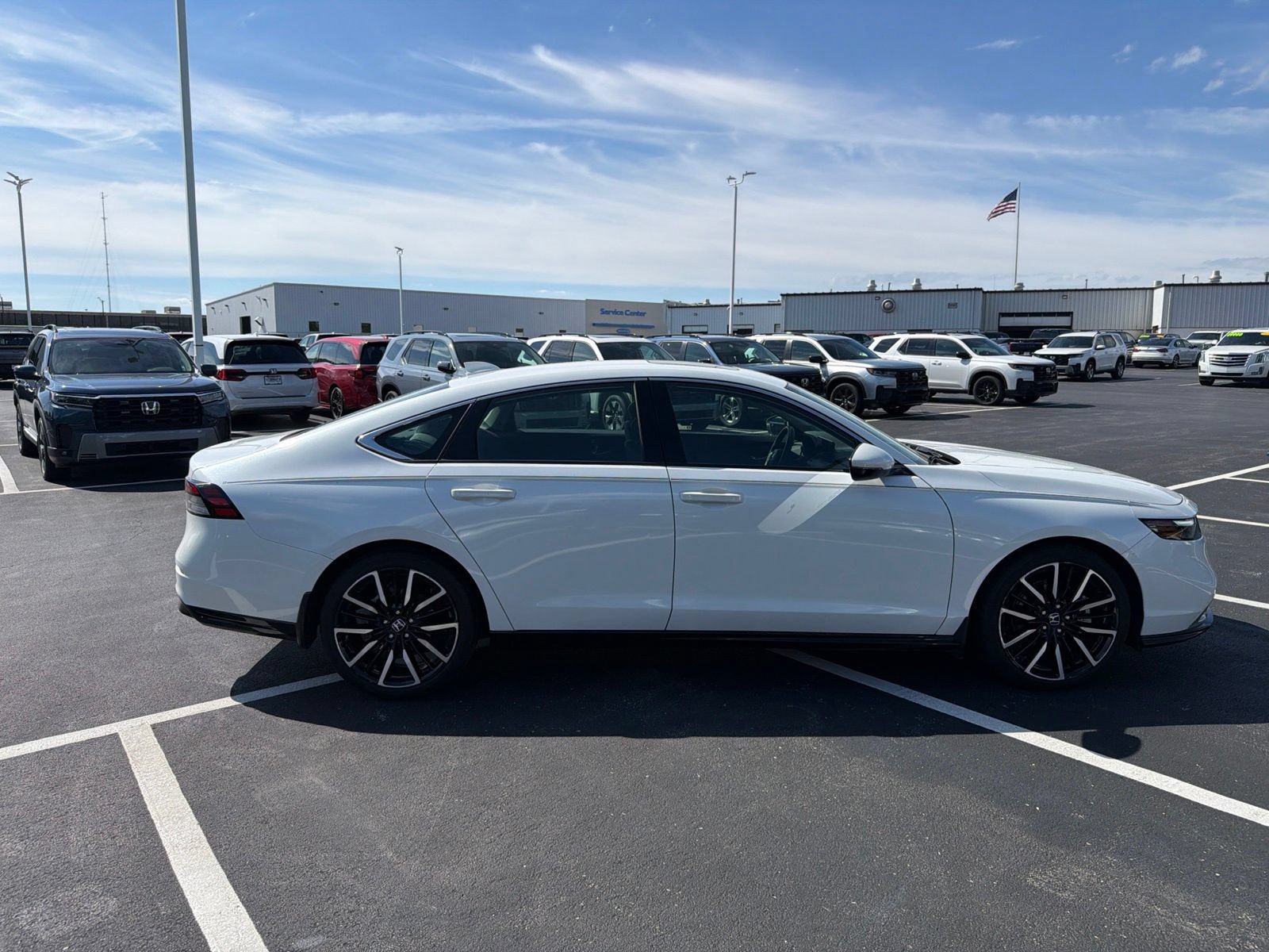 Used 2023 Honda Accord Touring image 7