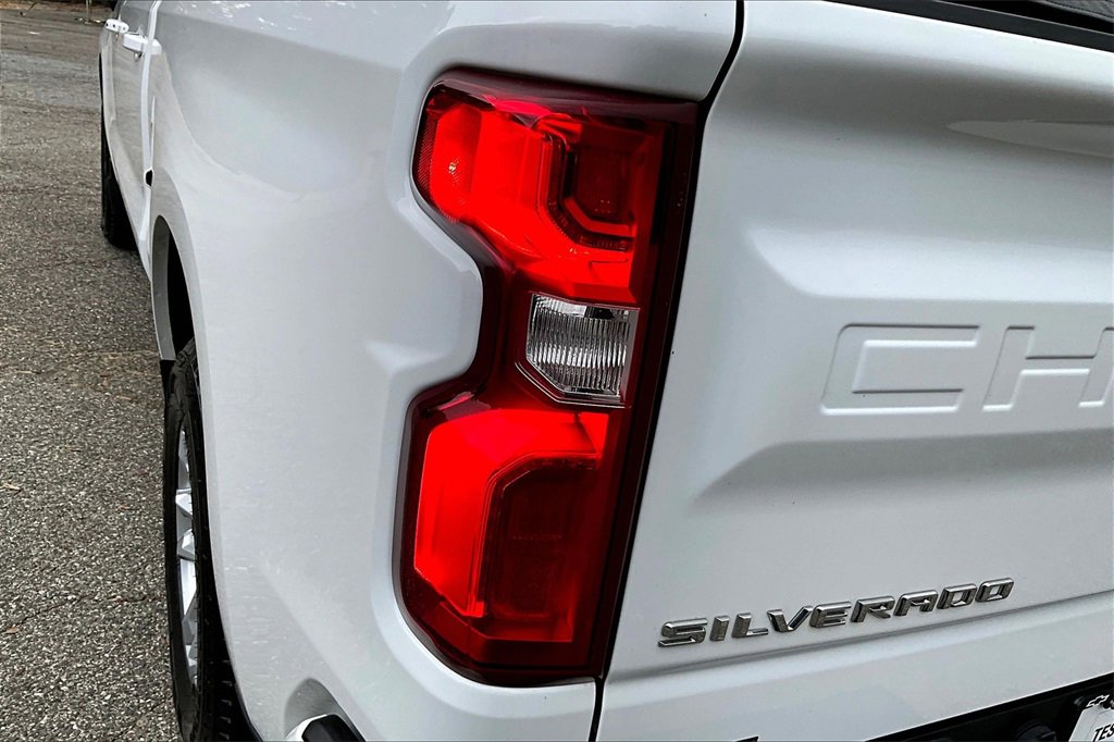 Certified 2022 Chevrolet Silverado 1500 RST image 20