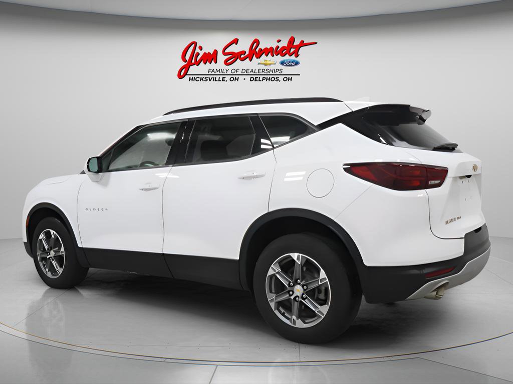 Used 2024 Chevrolet Blazer LT w/ Convenience Package AWD/4WD image 4