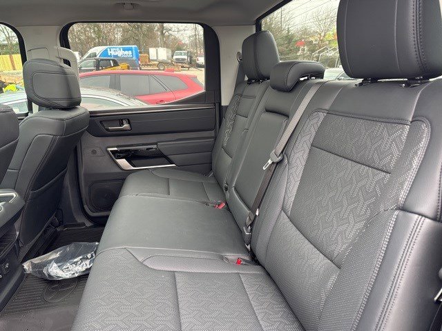 Used 2024 Toyota Tundra Limited image 38