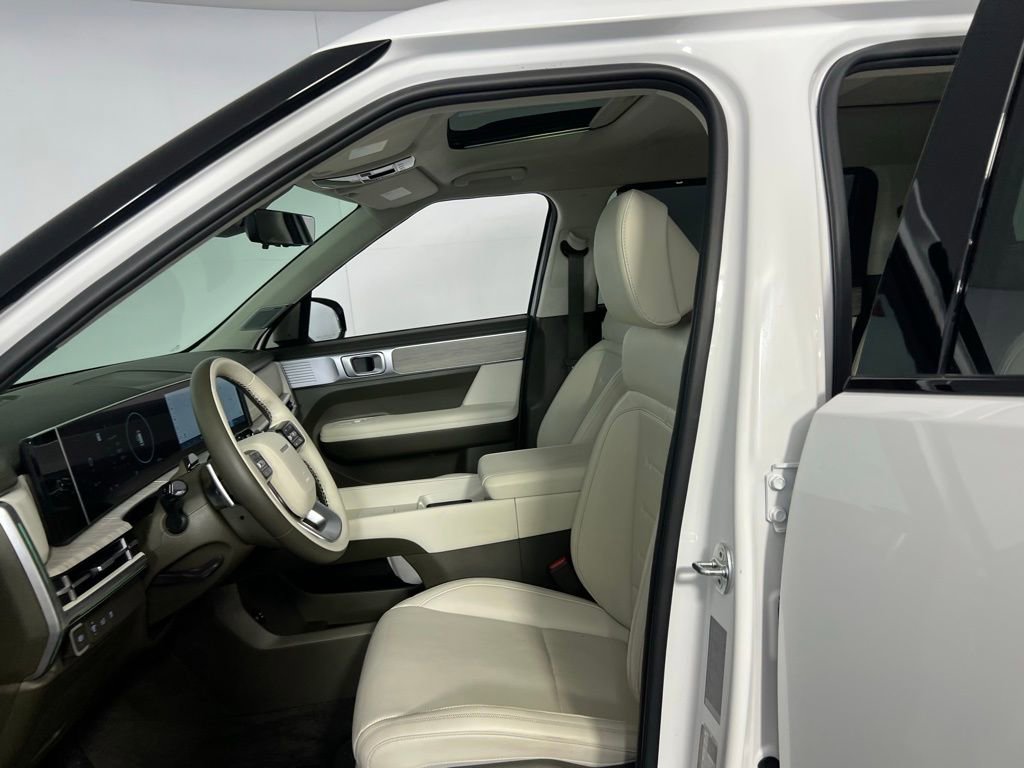 Used 2024 Hyundai Santa Fe Calligraphy image 20