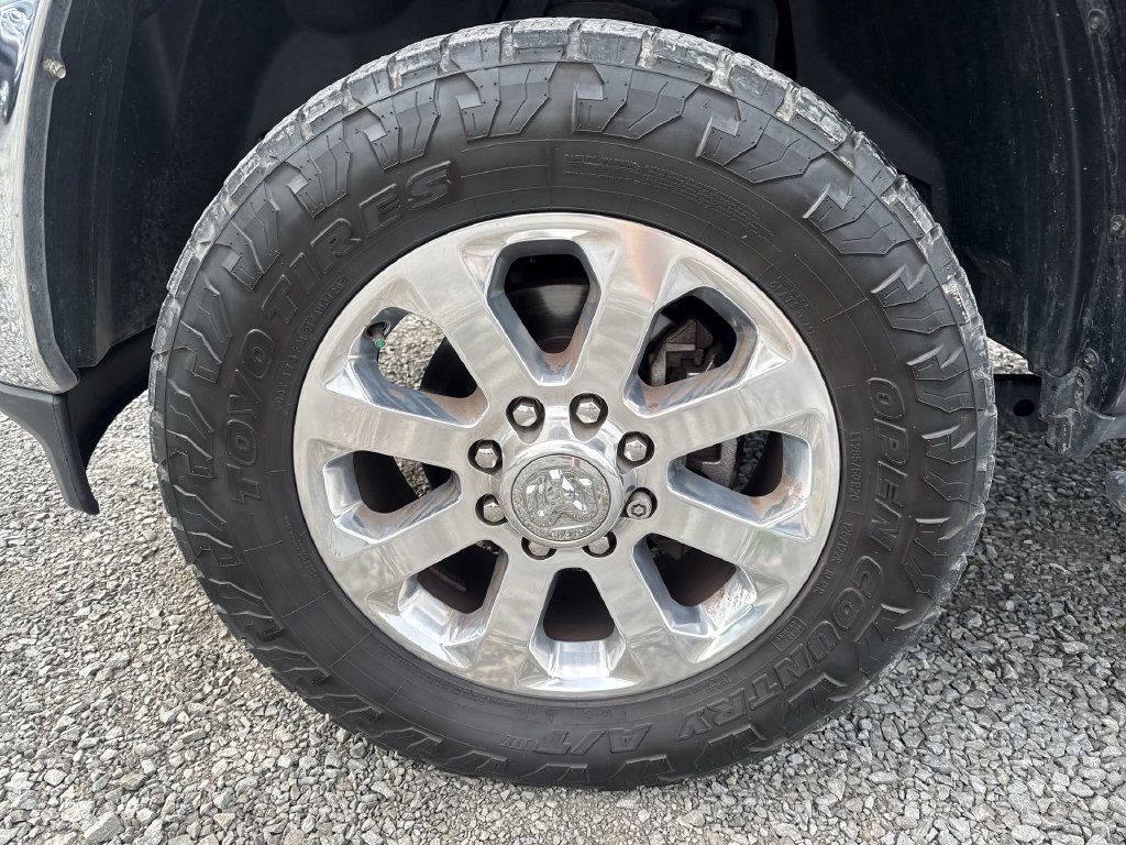 Used 2022 RAM 2500 Laramie AWD/4WD image 8