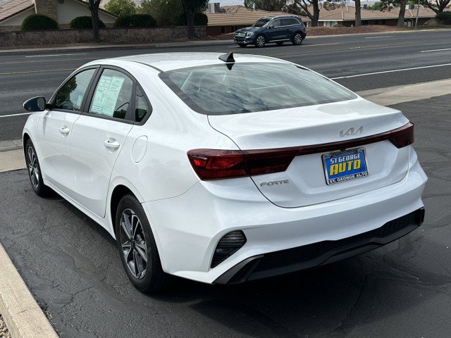 Used 2023 Kia Forte LXS FWD image 5