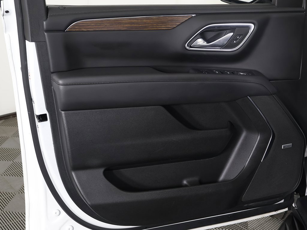 Used 2024 Chevrolet Tahoe High Country w/ Advanced Technology Package image 24