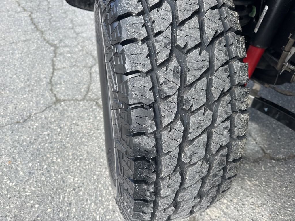 Used 2025 Jeep Wrangler Willys 4xe image 30