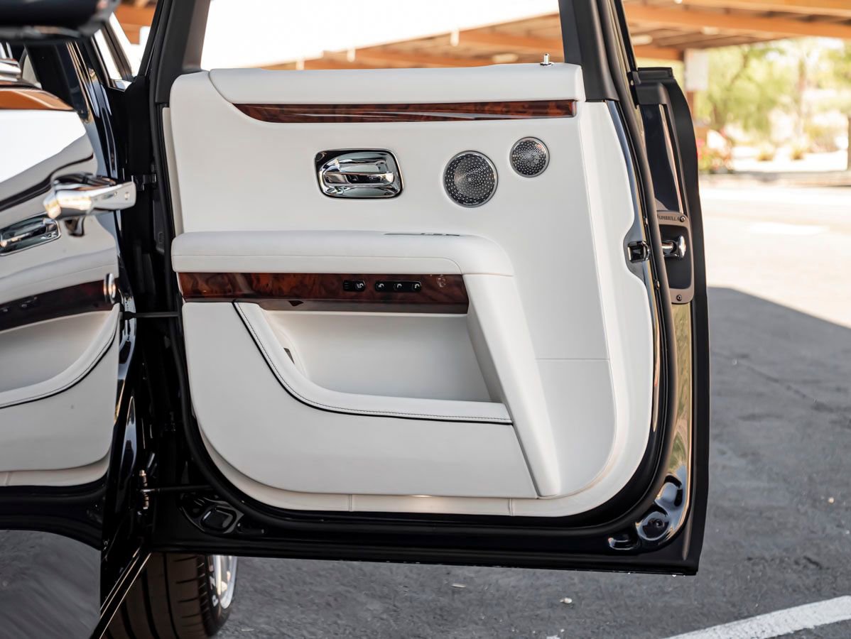 Used 2022 Rolls-Royce Ghost w/ Ghost Package AWD/4WD image 11