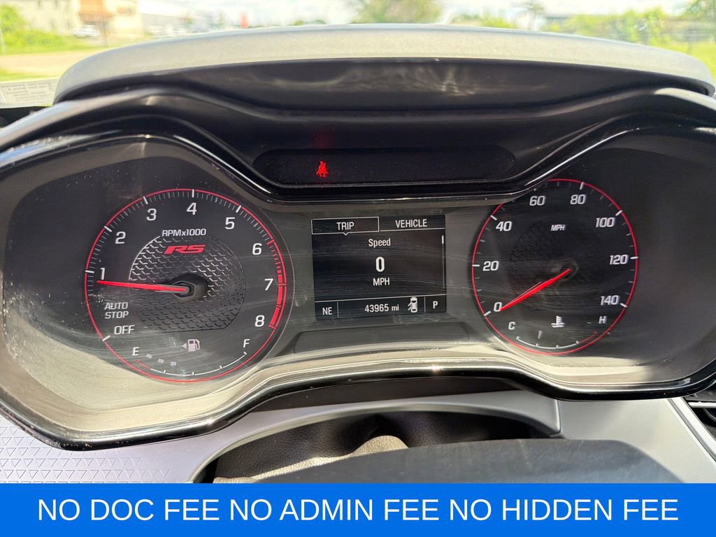 Used 2025 Chevrolet Trax RS w/ Driver Confidence Package FWD image 17