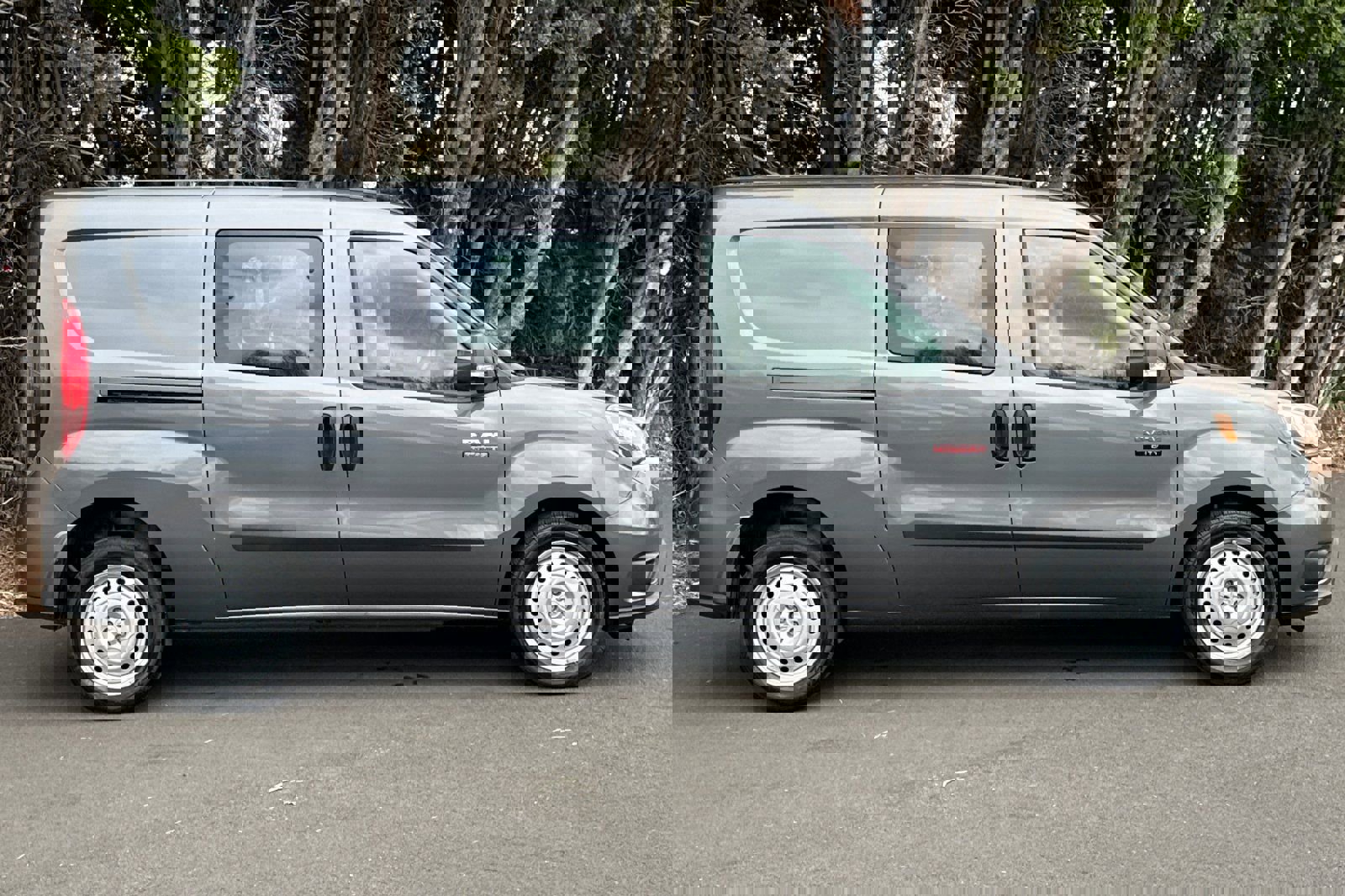 Used 2022 RAM ProMaster City Wagon image 3