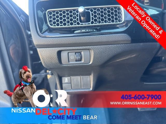 Used 2025 Honda Civic Sport image 17