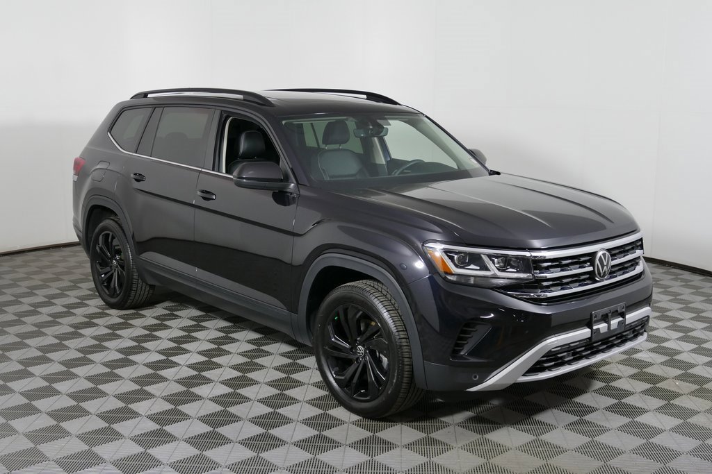 Used 2022 Volkswagen Atlas SE w/ Panoramic Sunroof Package