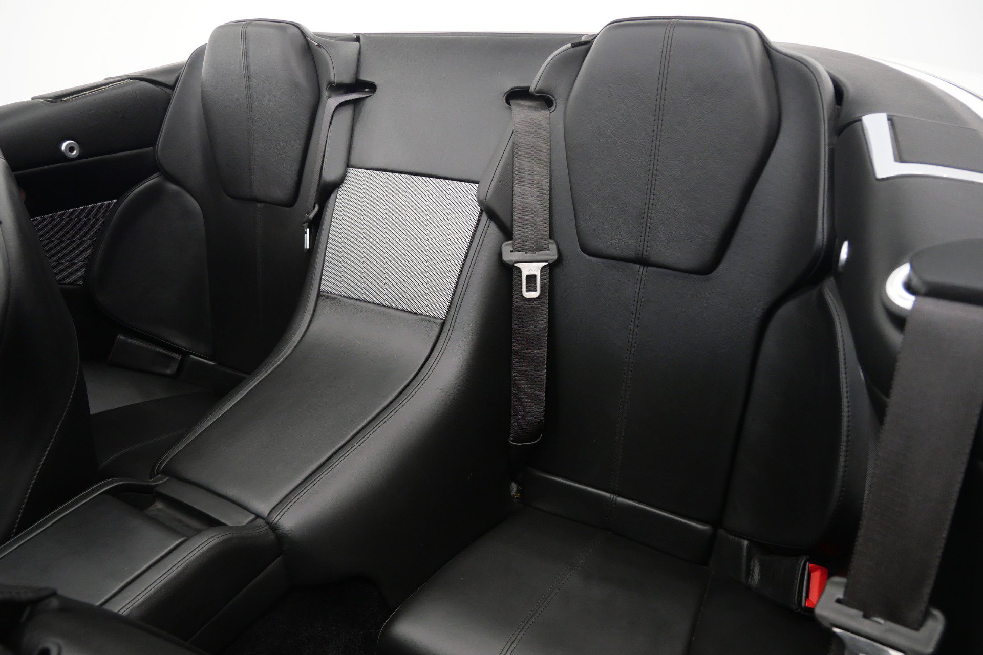 Used 2008 Aston Martin DB9 Volante RWD image 16
