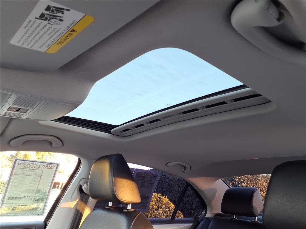 Used 2017 Volkswagen Jetta SE image 23