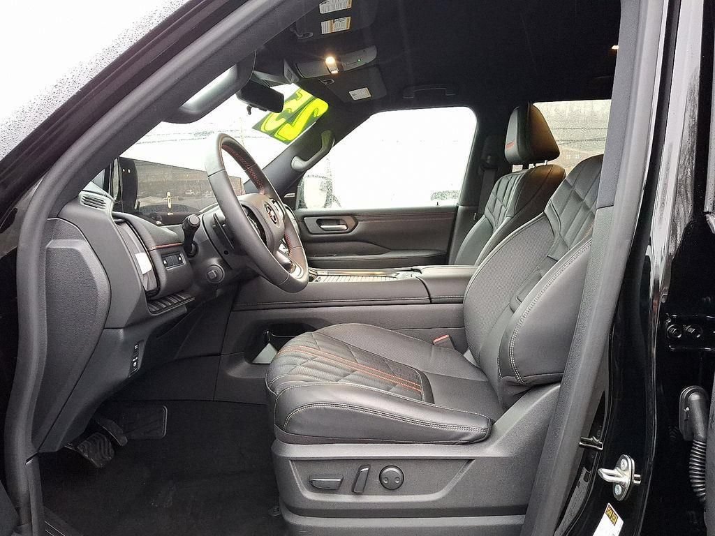 Certified 2025 Nissan Armada PRO-4X AWD/4WD image 16