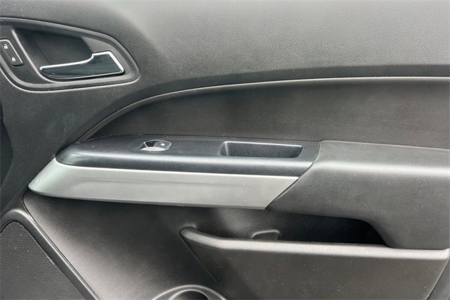 Used 2020 Chevrolet Colorado LT w/ Colorado RST Special Edition image 20